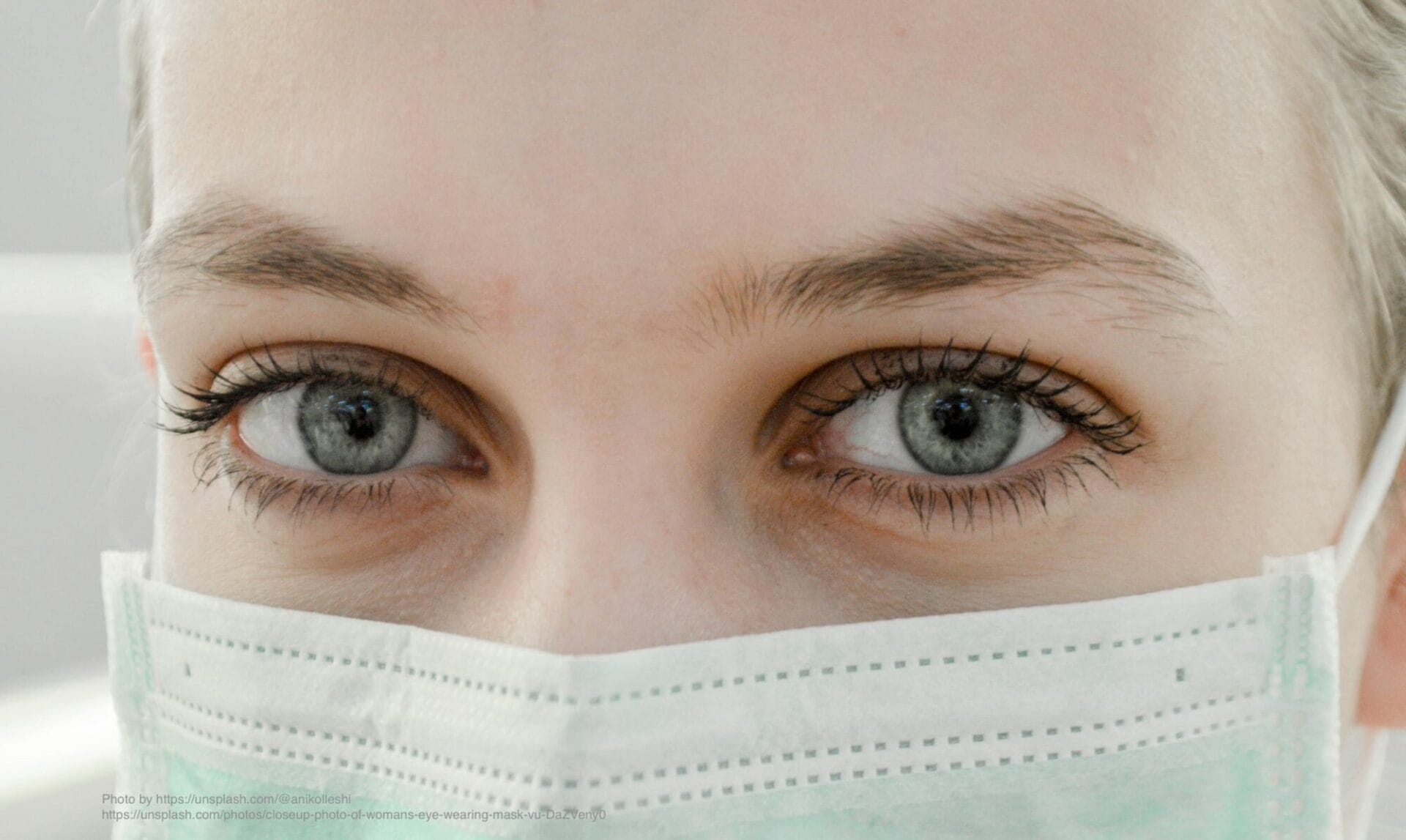 Lucy letby public inquiry eyes of a nurse wearing face mask